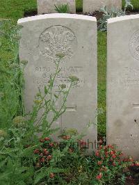 Etaples Military Cemetery - Kelly, Owen