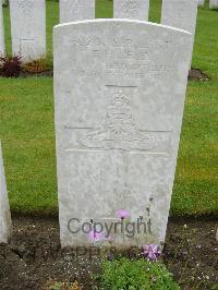 Etaples Military Cemetery - Kelly, Thomas Henry