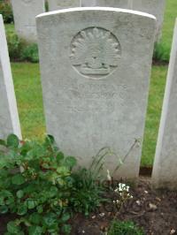 Etaples Military Cemetery - Kenrick, Arthur Hugh