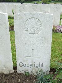 Etaples Military Cemetery - Kershaw, George Joseph