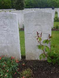 Etaples Military Cemetery - Kerwin, Andrew