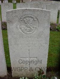 Etaples Military Cemetery - Kibble, R J