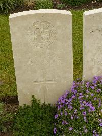 Etaples Military Cemetery - Kidman, A T
