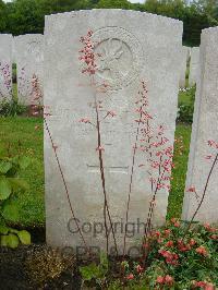 Etaples Military Cemetery - Kidson, Eric Montague