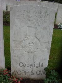 Etaples Military Cemetery - Kingscote, Albert Victor