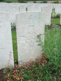 Etaples Military Cemetery - Kinsella, P