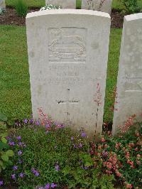 Etaples Military Cemetery - Kirk, C