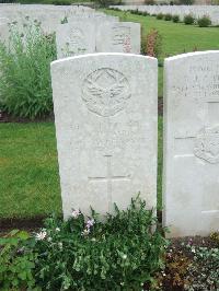 Etaples Military Cemetery - Kirkpatrick, H