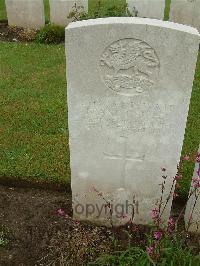 Etaples Military Cemetery - Knight, Frank