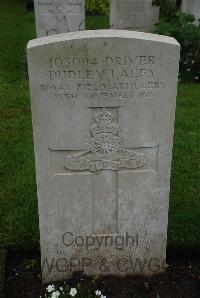 Etaples Military Cemetery - Lacey, Dudley