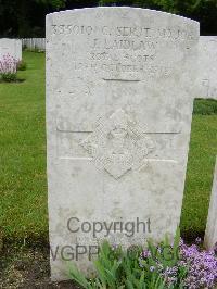 Etaples Military Cemetery - Laidlaw, John