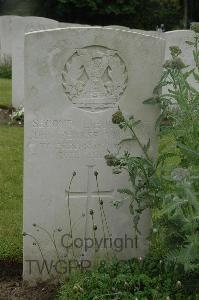Etaples Military Cemetery - Lakeman, John Pearse