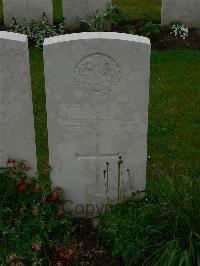 Etaples Military Cemetery - Lamb, J