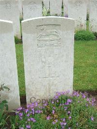 Etaples Military Cemetery - Lamplugh, Hugh
