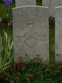 Etaples Military Cemetery - Law, Albert William
