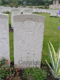 Etaples Military Cemetery - Lawton, John
