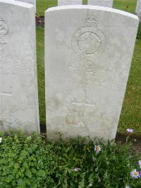 Etaples Military Cemetery - Lee, David