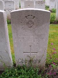 Etaples Military Cemetery - Lee, Harold Arthur