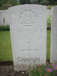 Etaples Military Cemetery - Leitch, John