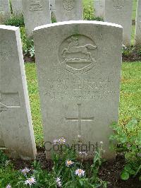 Etaples Military Cemetery - Leonard, Harry Francis Dujardin