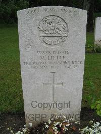 Etaples Military Cemetery - Little, Maurice