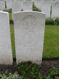 Etaples Military Cemetery - Livingstone, Alexander