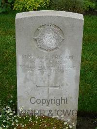 Etaples Military Cemetery - Lloyd, Isaac