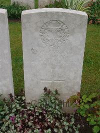 Etaples Military Cemetery - Lobban, John