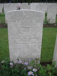 Etaples Military Cemetery - Long, James
