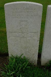 Etaples Military Cemetery - Lowther, Frederick Harold