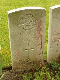 Etaples Military Cemetery - Loxley, Alfred William