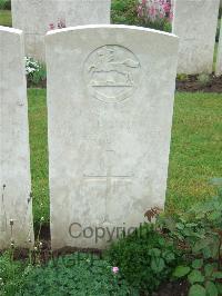 Etaples Military Cemetery - Lumb, C F