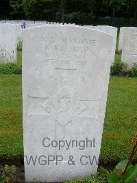 Etaples Military Cemetery - MacKay, K