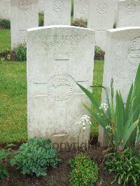 Etaples Military Cemetery - MacKay, Neil Alexander