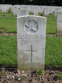 Etaples Military Cemetery - MacLachlan, David Corson
