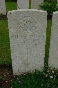 Etaples Military Cemetery - MacAw, Charles James Campbell