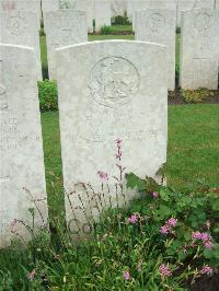 Etaples Military Cemetery - Madge, Walter
