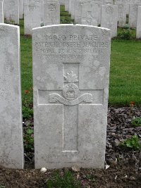 Etaples Military Cemetery - Maguire, Patrick Joseph