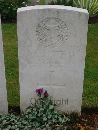 Etaples Military Cemetery - Mair, Alan
