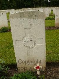 Etaples Military Cemetery - Mallett, Cecil Alfred