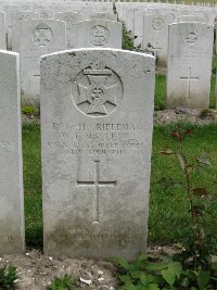 Etaples Military Cemetery - Mallett, William Frederick