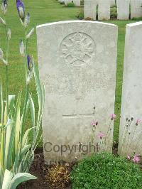 Etaples Military Cemetery - Marchant, Alexander