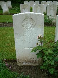 Etaples Military Cemetery - Markham, Charles Edgar