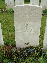 Etaples Military Cemetery - Marquand, Cecil W. J.