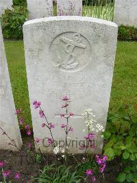 Etaples Military Cemetery - Marriott, Thomas William