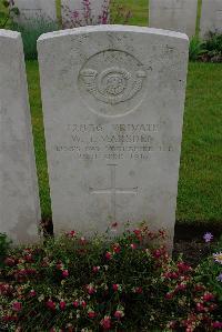 Etaples Military Cemetery - Marsden, Walter Thomas