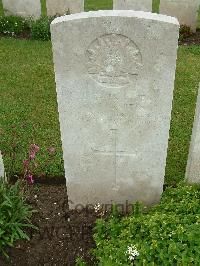 Etaples Military Cemetery - Martin, Reuben Vivian
