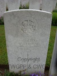 Etaples Military Cemetery - Martindale, Richard