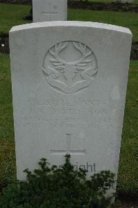 Etaples Military Cemetery - Matheson, Ian Kenneth