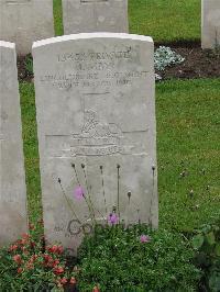 Etaples Military Cemetery - May, J